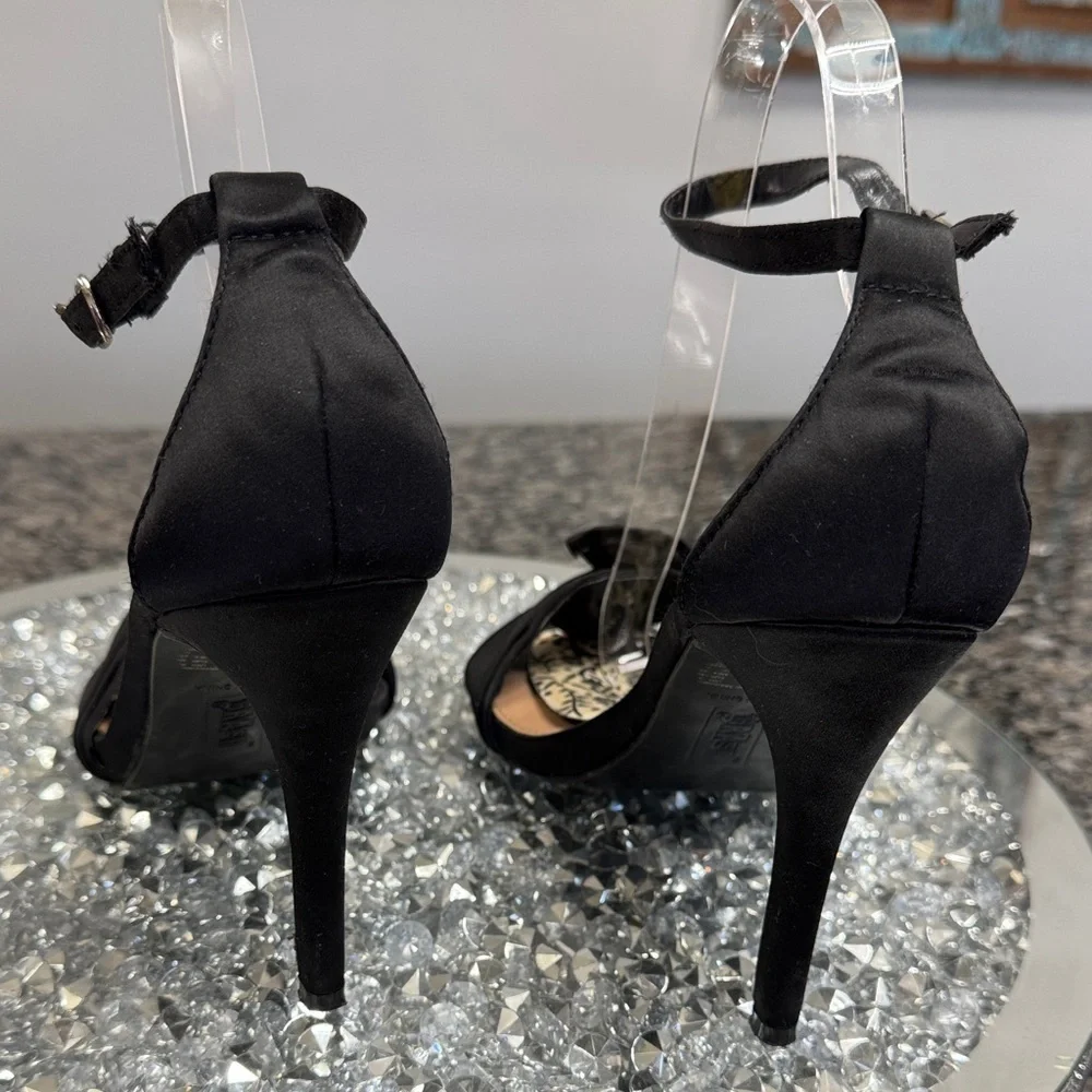 Brash Black Ankle Strap fabric ruffle Heels 8